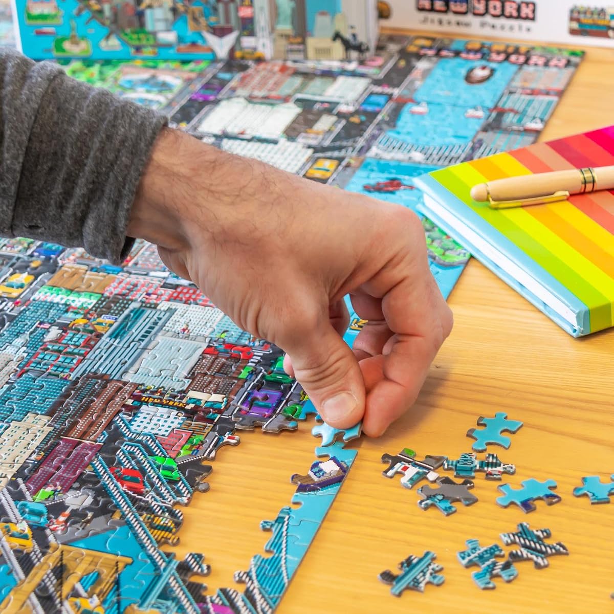 bopster 8-Bit New York Puzzle — 180 Pieces up close